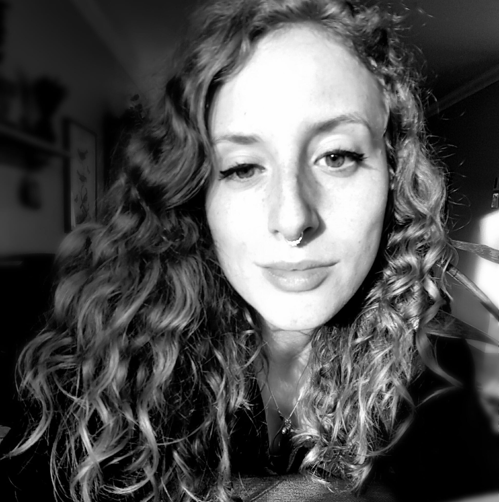 Meet your Posher, Daphney